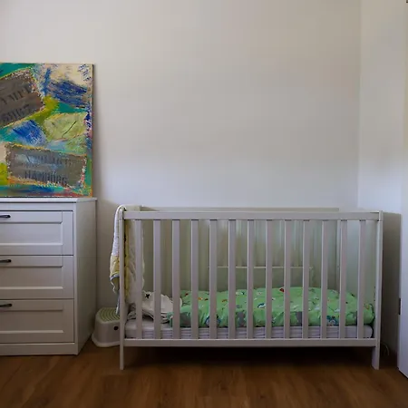 Apartamento Helle 4 Zkb Mit Balkon In