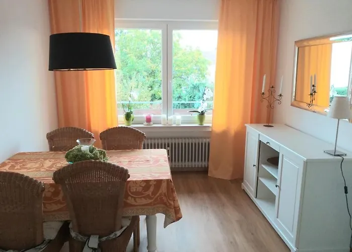 Helle 4 Zkb Mit Balkon In דירה