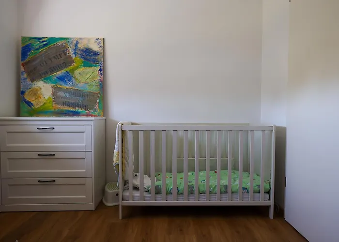 דירה Helle 4 Zkb Mit Balkon In